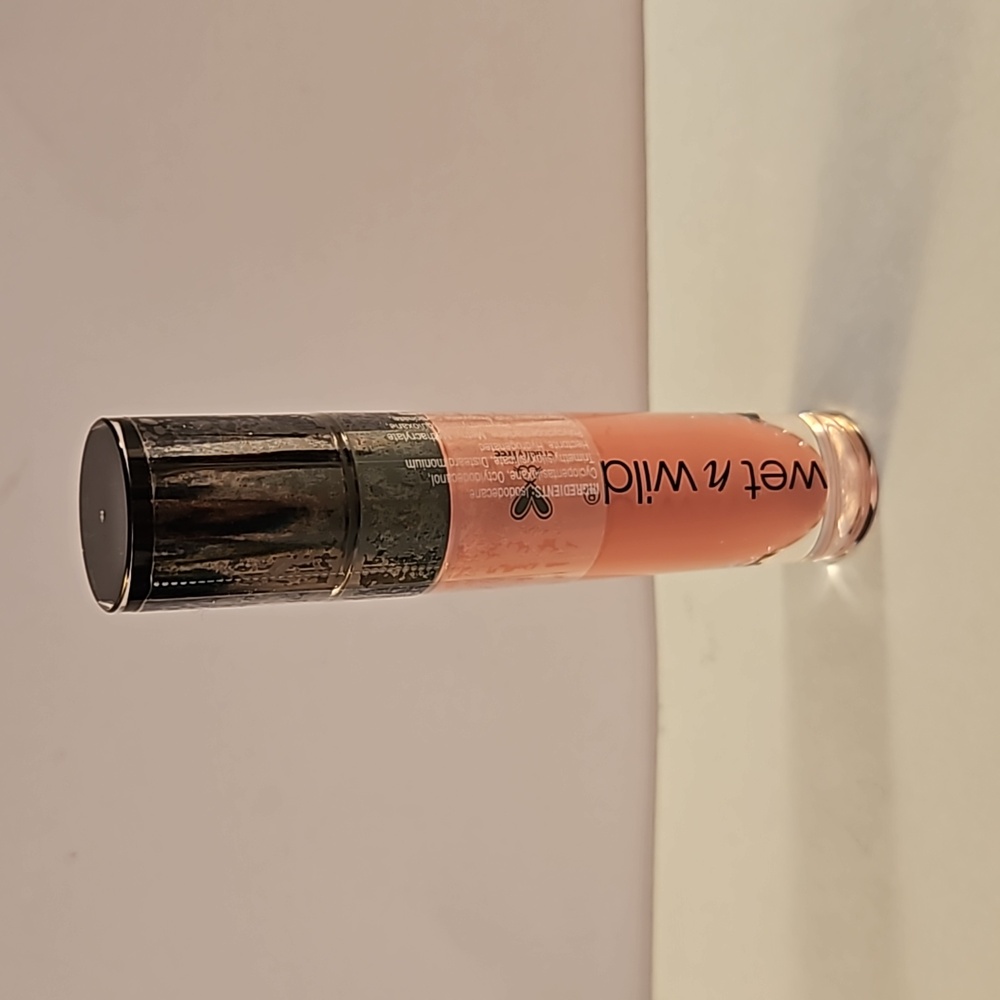 3/$18 or 5/$25 - Maybelline Wet n Wild Megalast Liquid Catsuit Matte Lipstick